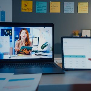 🧪 Class 8 IGCSE Chemistry – Recorded + Live Doubt Sessions